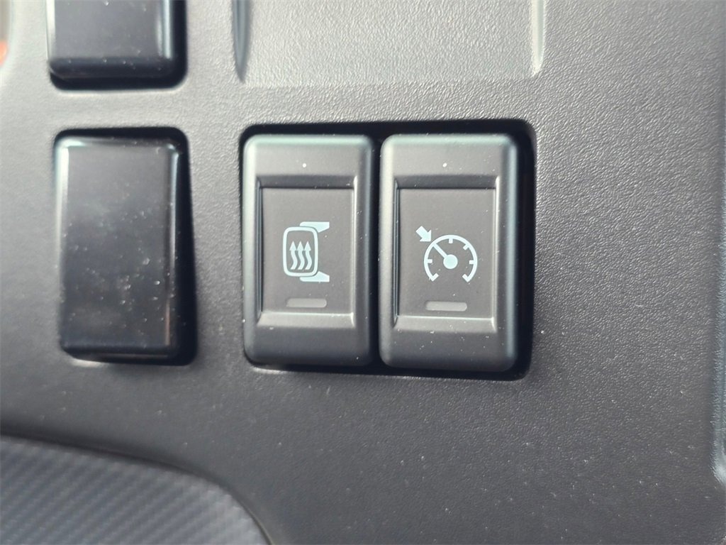 New 2024 Chevrolet Low Cab Forward image 25