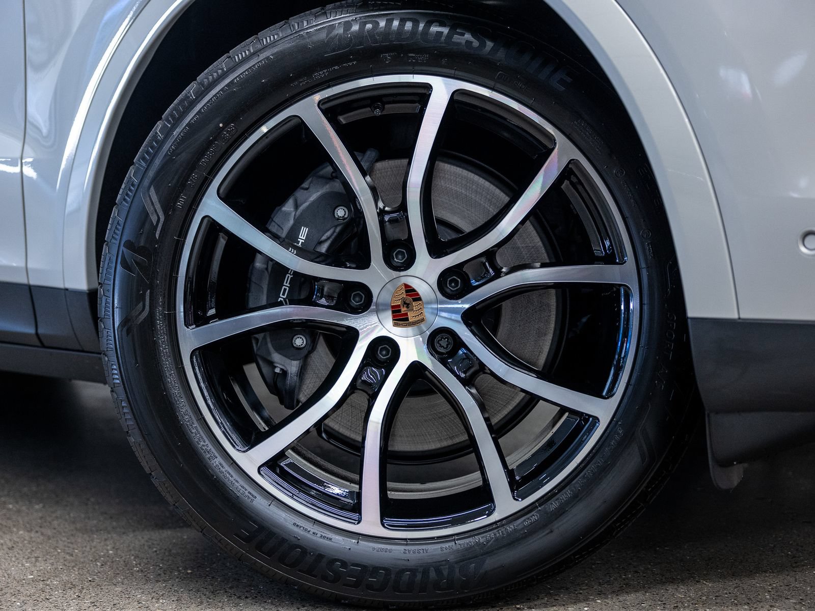 New 2026 Porsche Cayenne AWD/4WD image 20