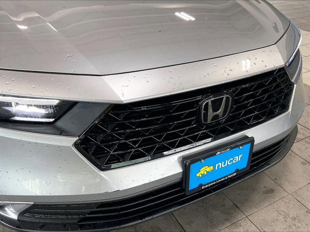 Used 2023 Honda Accord EX image 29