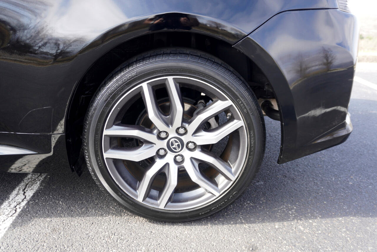 Used 2015 Scion tC image 30