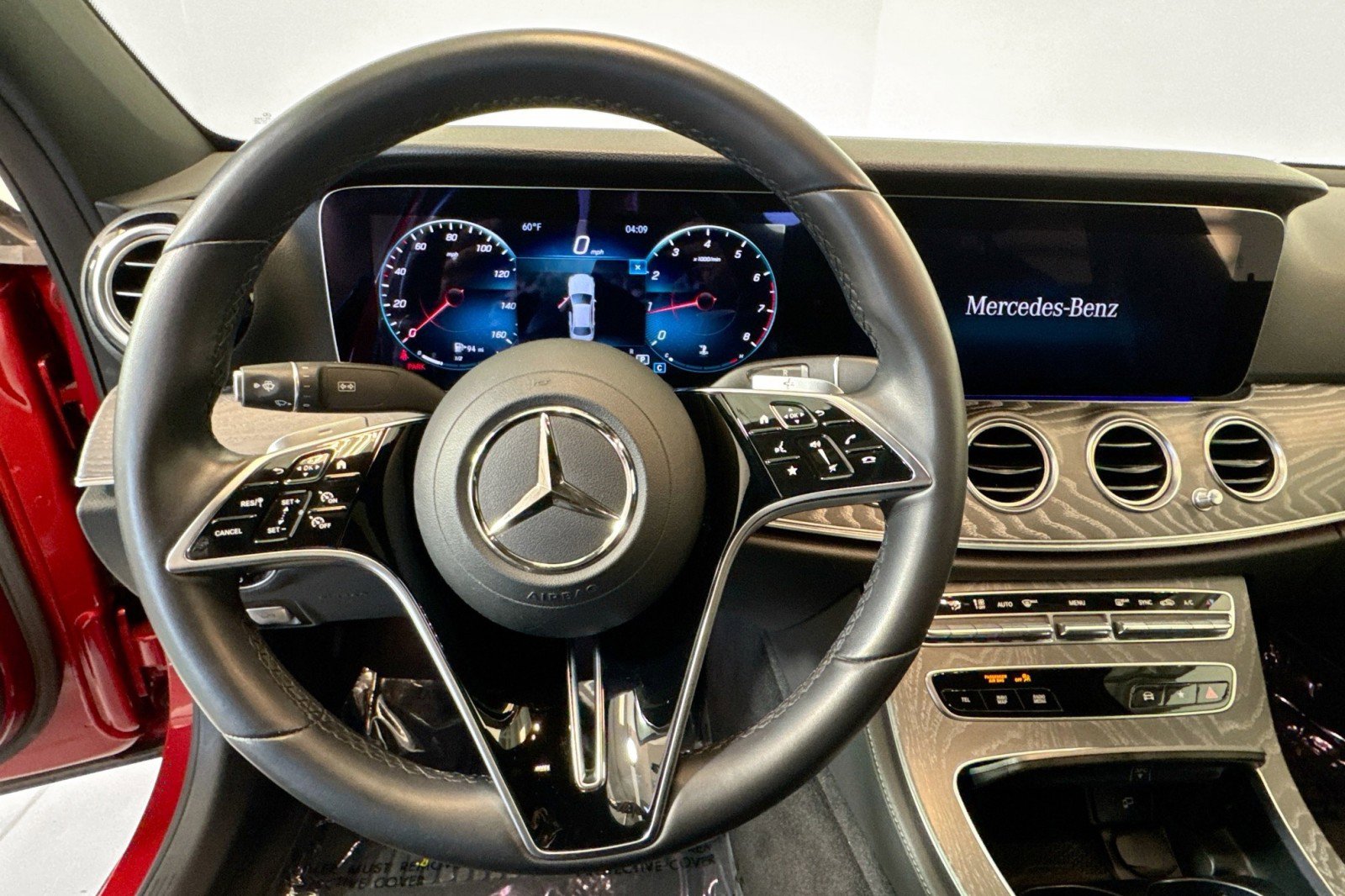 Used 2021 Mercedes-Benz E 350 Sedan w/ Premium Package image 11