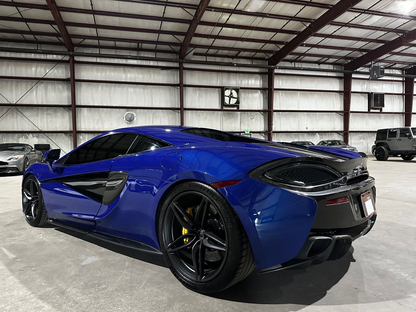 Used 2016 McLaren 570S Coupe image 9