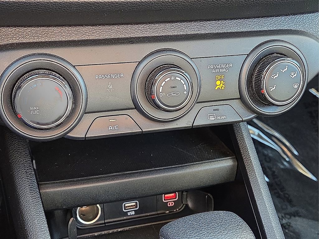 Used 2024 Kia Forte LXS image 29