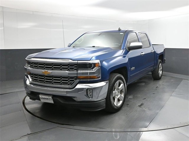 Used 2018 Chevrolet Silverado 1500 LT w/ Texas Edition image 30