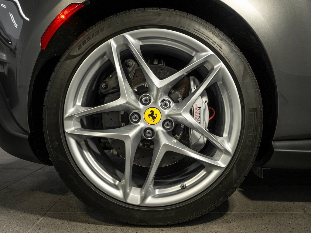 Certified 2024 Ferrari Roma Base image 31