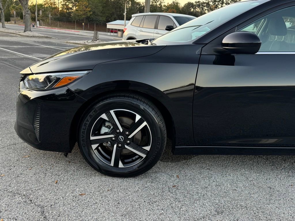 Used 2024 Nissan Sentra SV image 13