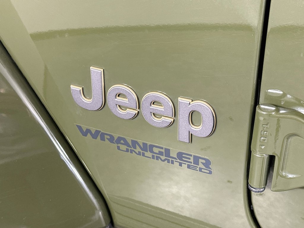 Used 2021 Jeep Wrangler Unlimited Rubicon w/ Trailer Tow Package AWD/4WD image 28