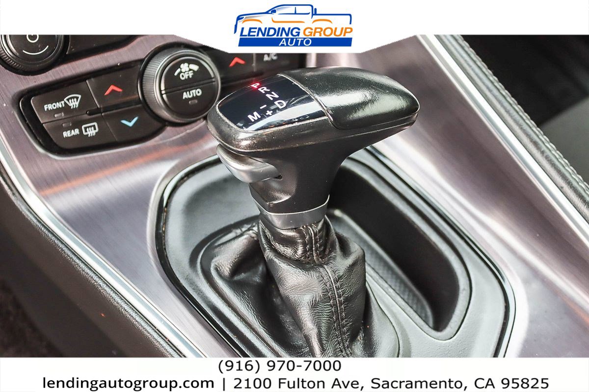 Used 2018 Dodge Challenger SXT w/ Blacktop Package image 18