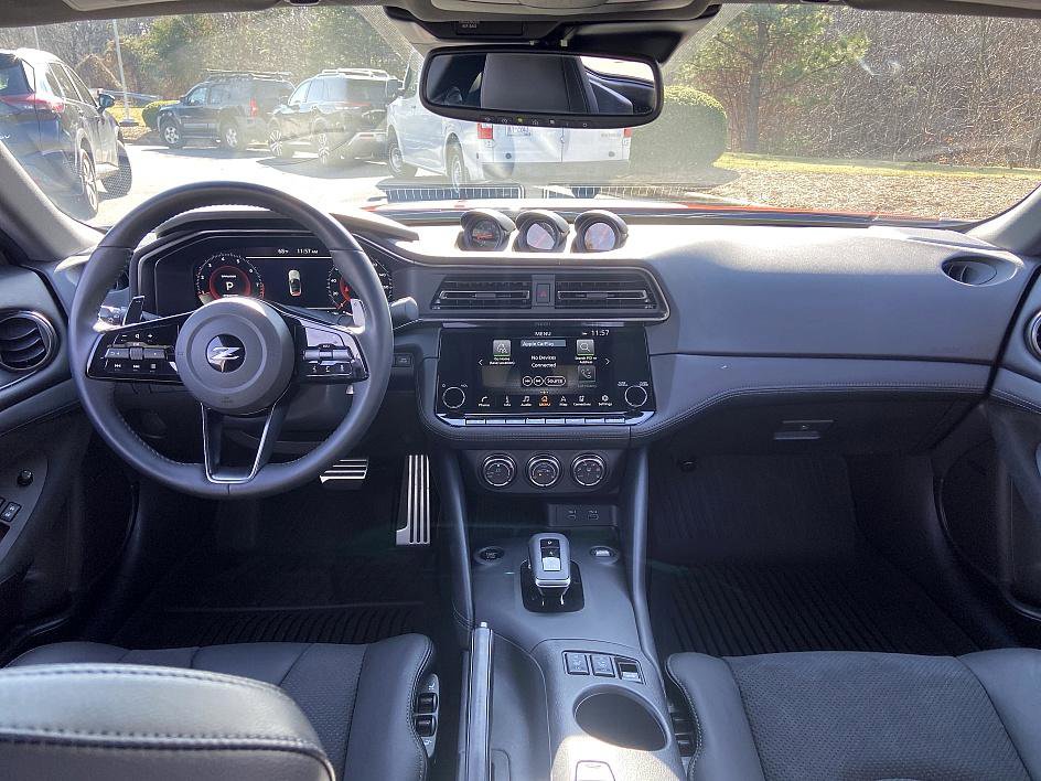 Certified 2024 Nissan Z Performance w/ Heritage Edition image 15