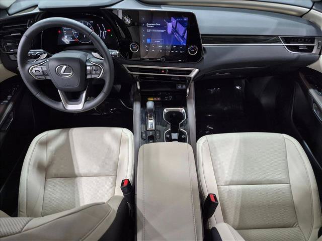 Used 2024 Lexus RX 350 FWD w/ Technology Package image 18