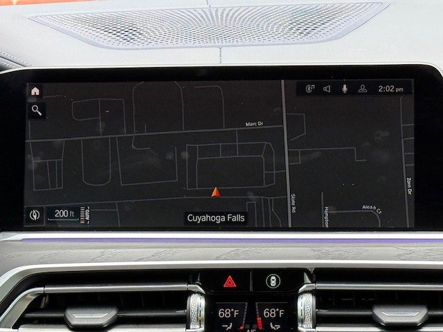 Used 2022 BMW X7 M50i image 26