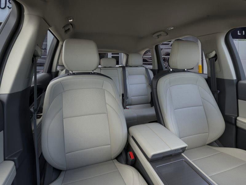 New 2026 Lincoln Nautilus Premier image 10