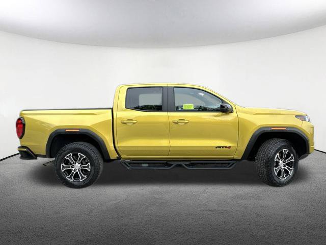 Used 2023 GMC Canyon AT4 w/ AT4 Premium Package AWD/4WD image 15