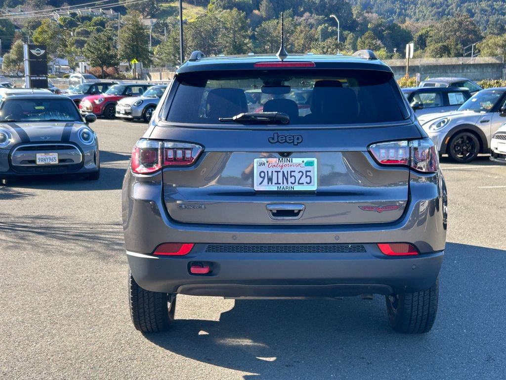 Used 2022 Jeep Compass Trailhawk image 4