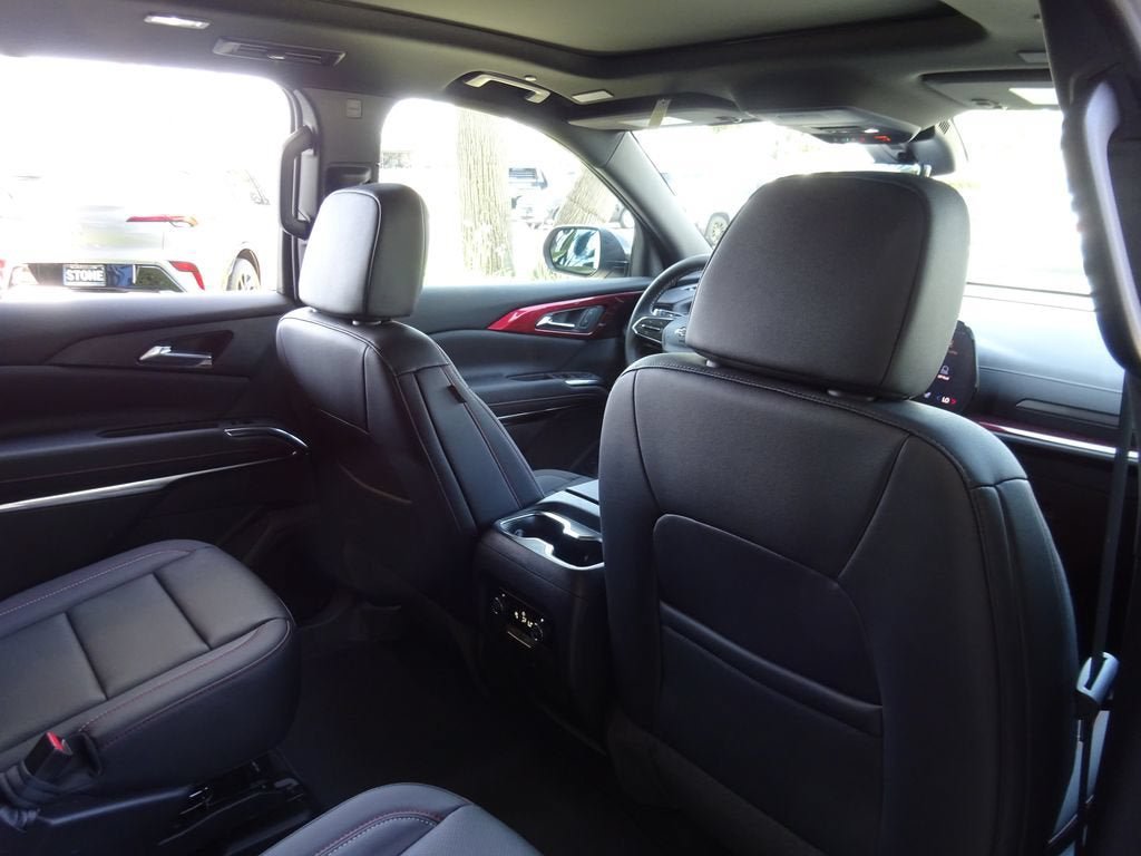 New 2026 Chevrolet Traverse Z71 w/ Driver Confidence Package AWD/4WD image 21