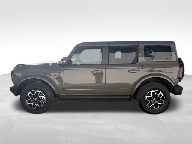 New 2025 Ford Bronco Outer Banks image 13
