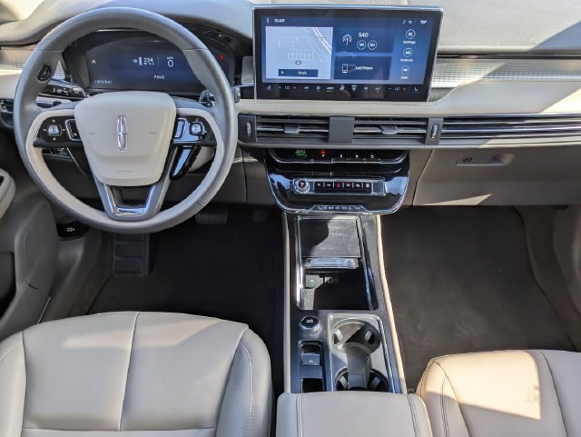 Certified 2024 Lincoln Corsair FWD image 15