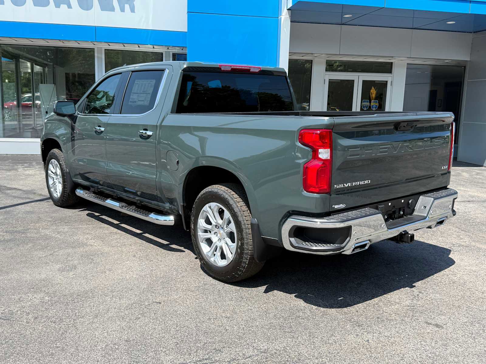 New 2026 Chevrolet Silverado 1500 LTZ w/ Z71 Off-Road Package image 7