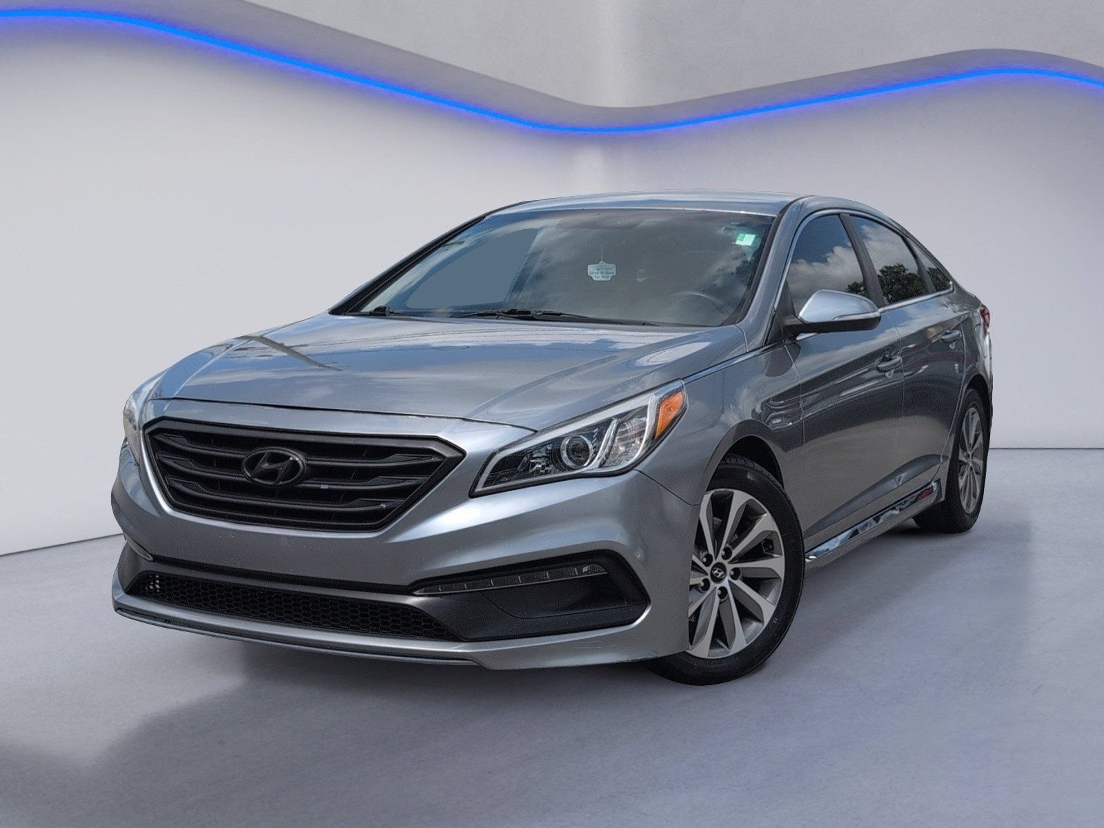 Used 2015 Hyundai Sonata Sport FWD image 2