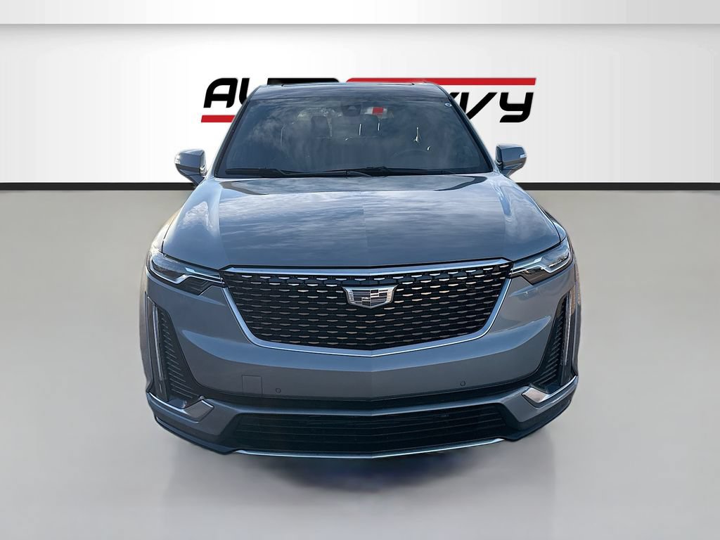 Used 2024 Cadillac XT6 Premium Luxury w/ LPO, Floor Liner Package AWD/4WD image 2