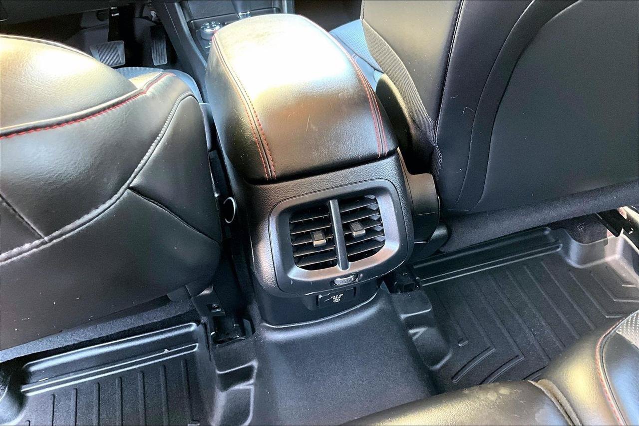 Used 2018 Jeep Cherokee Trailhawk w/ Quick Order Package 27L AWD/4WD image 10