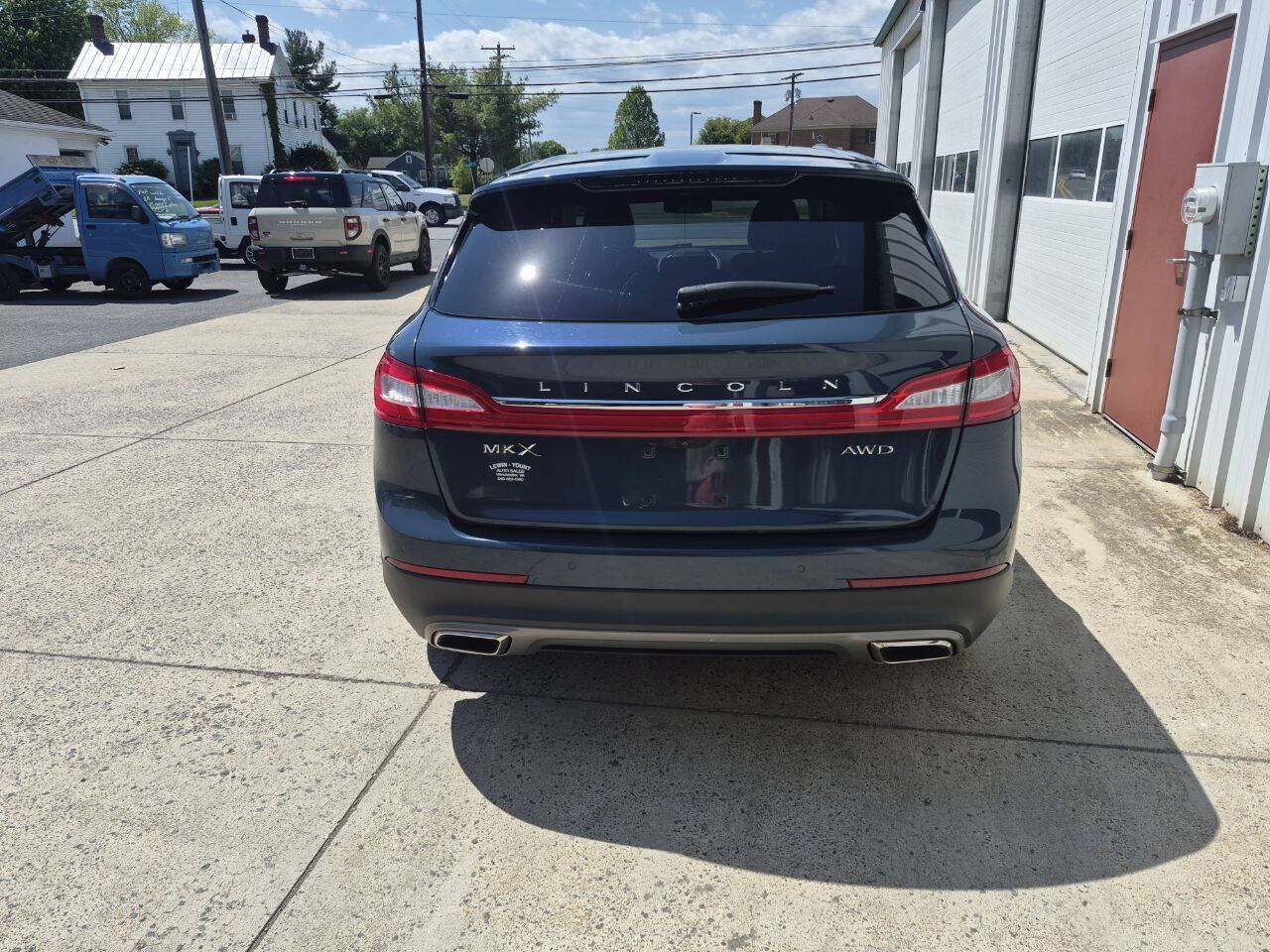 Used 2016 Lincoln MKX Select AWD/4WD image 7