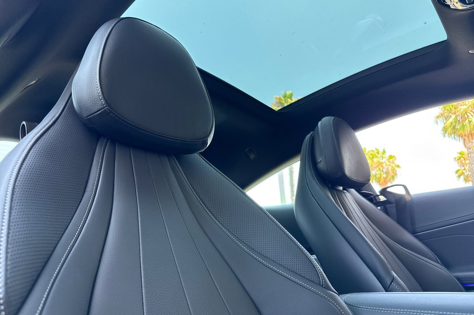 Used 2025 Mercedes-Benz CLE 300 4MATIC Coupe image 14