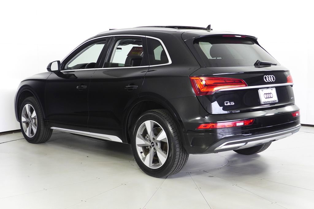 Used 2023 Audi Q5 Prestige w/ Prestige Package image 9
