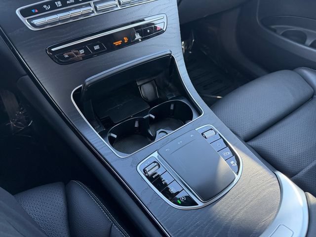 Used 2022 Mercedes-Benz GLC 300 image 24