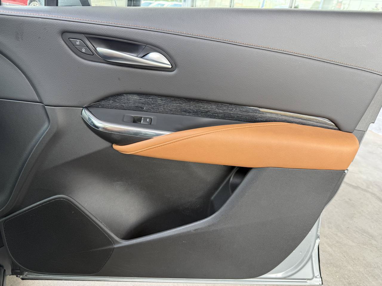 Used 2024 Cadillac XT4 Sport FWD image 35