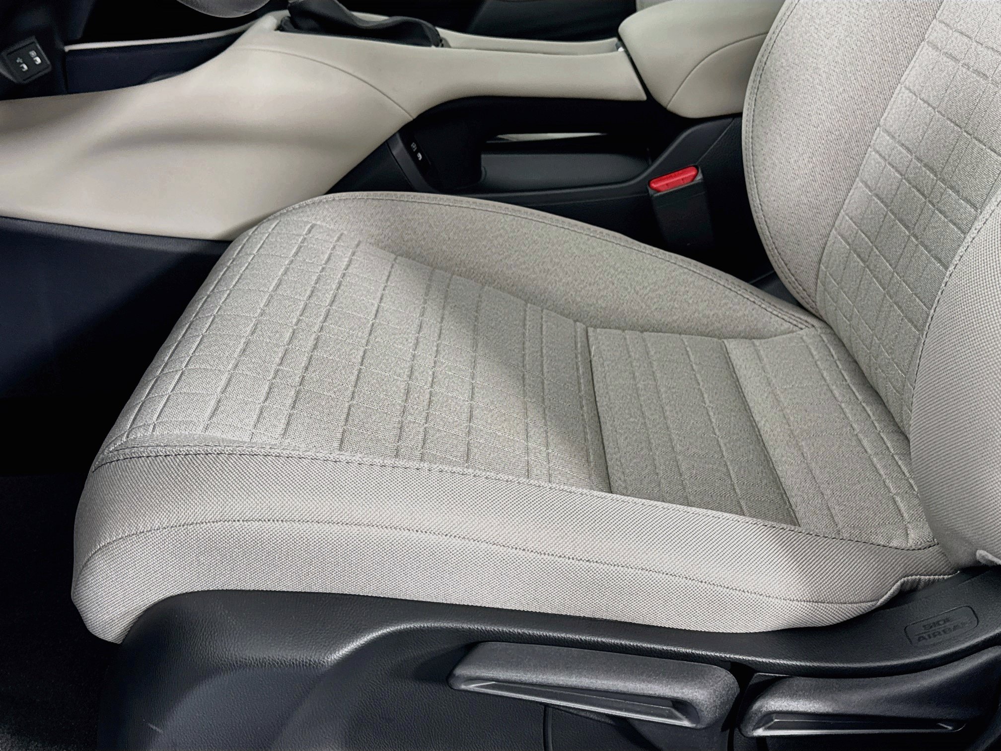 New 2027 Honda HR-V LX image 18