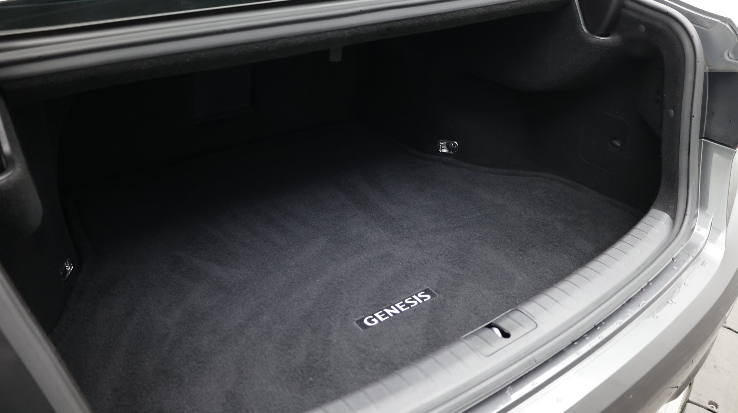 Used 2019 Genesis G80 3.3T Sport RWD image 42