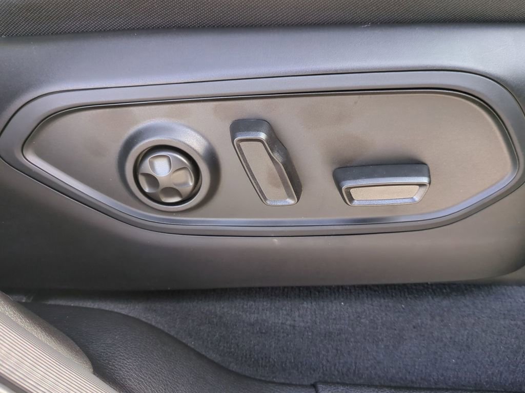 New 2026 Jeep Grand Cherokee L Limited image 34