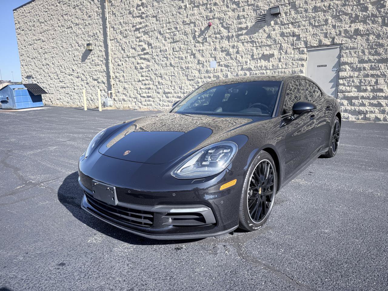 Used 2020 Porsche Panamera RWD image 1