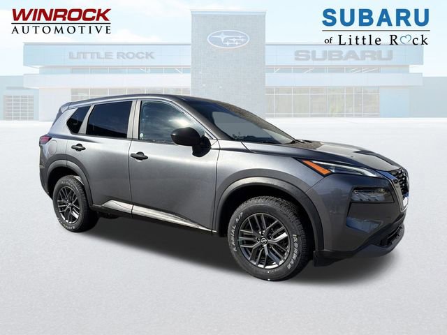 Used 2023 Nissan Rogue S image 1