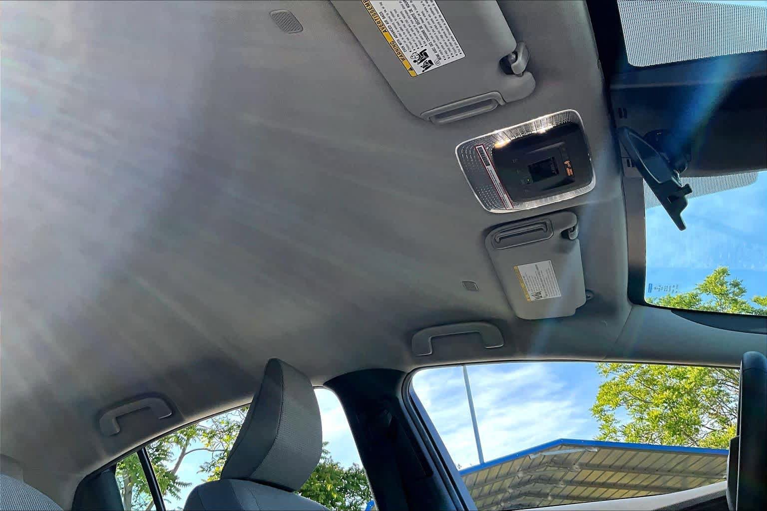 Used 2024 Toyota Prius LE FWD image 13