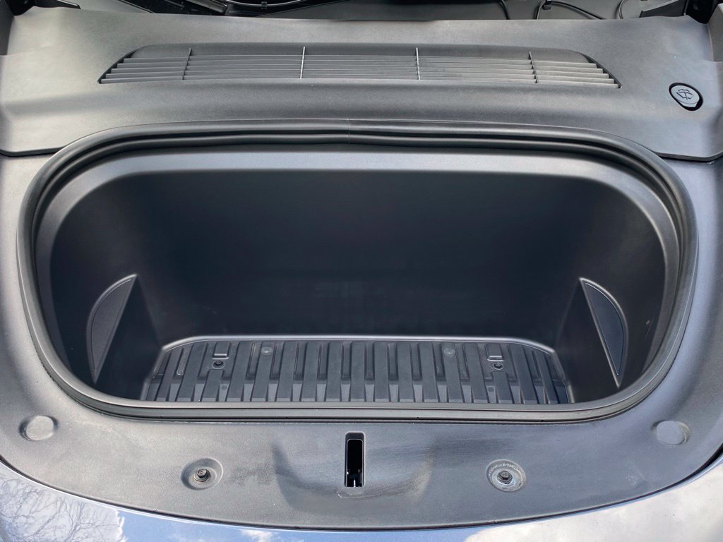 Used 2025 Tesla Model Y Long Range RWD image 13