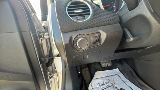 Used 2013 Chevrolet Cruze Eco image 11