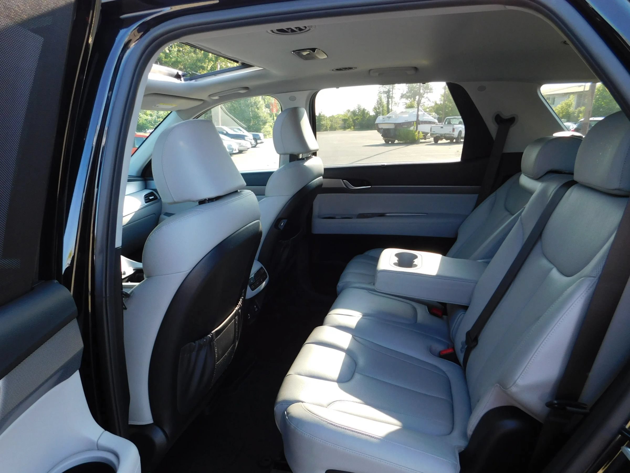Used 2021 Hyundai Palisade SEL w/ Cargo Package AWD/4WD image 12