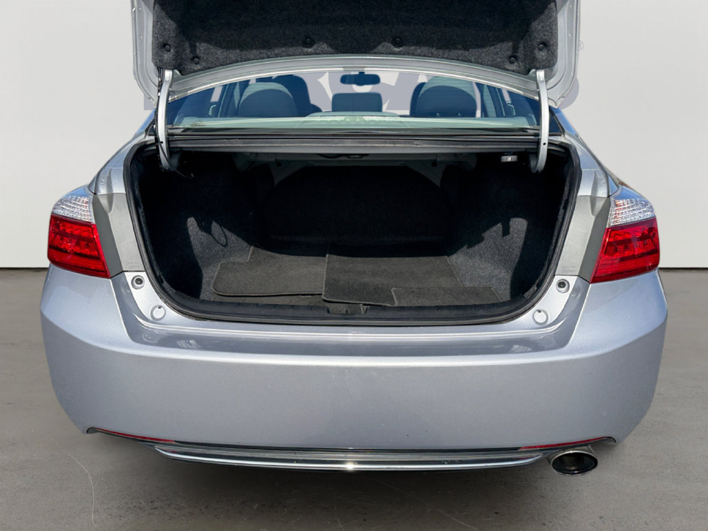 Used 2013 Honda Accord EX-L image 11