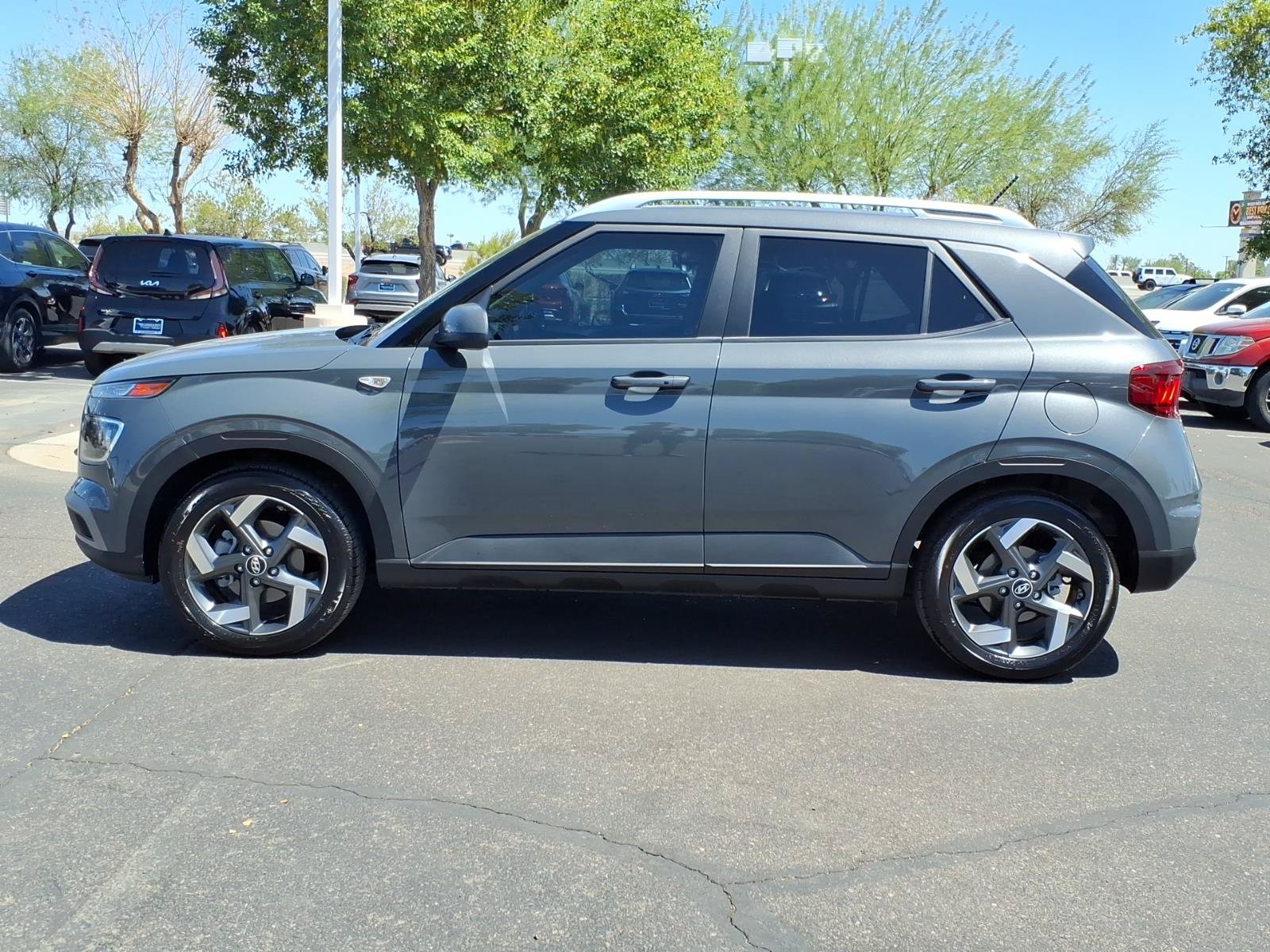 Certified 2026 Hyundai Venue SEL FWD image 2