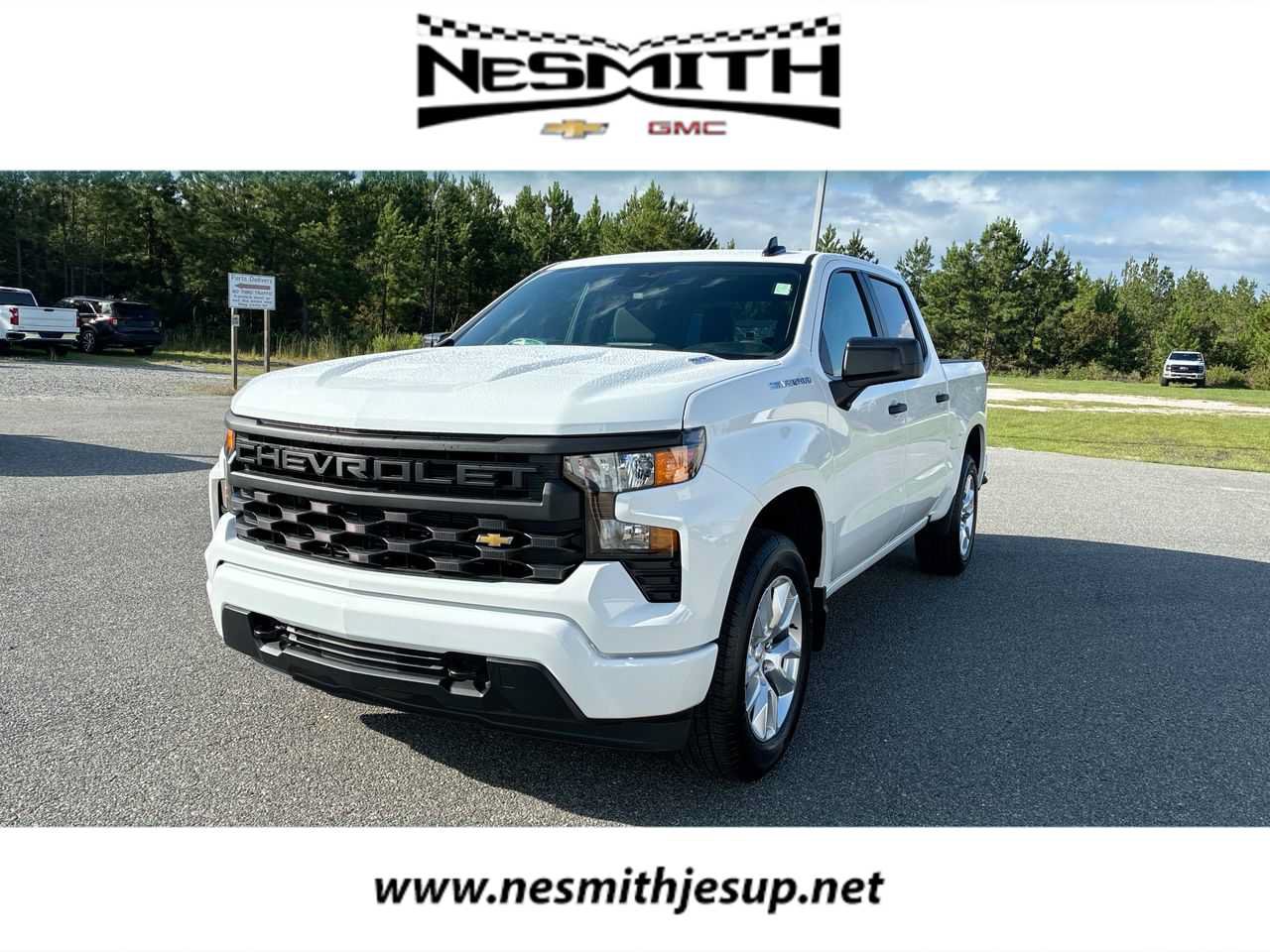 New 2026 Chevrolet Silverado 1500 Custom RWD image 1