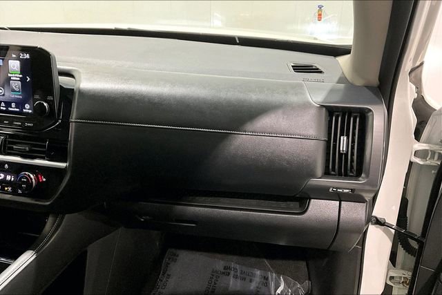 Used 2023 Nissan Pathfinder SL image 28