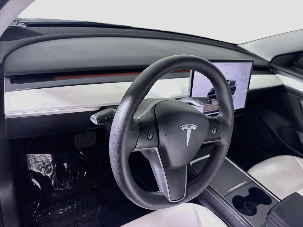 Used 2022 Tesla Model 3 Long Range AWD/4WD image 10