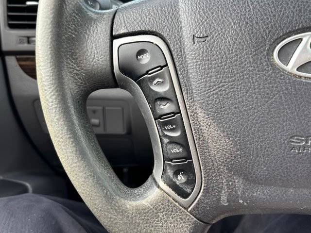 Used 2010 Hyundai Santa Fe GLS AWD/4WD image 24
