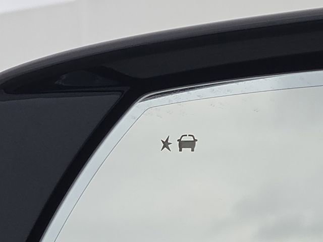 New 2026 GMC Yukon XL Denali w/ Sun & Power Step Package image 13