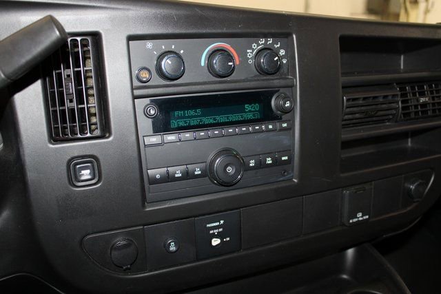 Used 2023 GMC Savana 2500 w/ Driver Convenience Package image 21