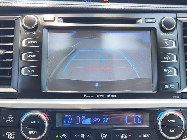 Used 2016 Toyota Highlander XLE FWD image 18