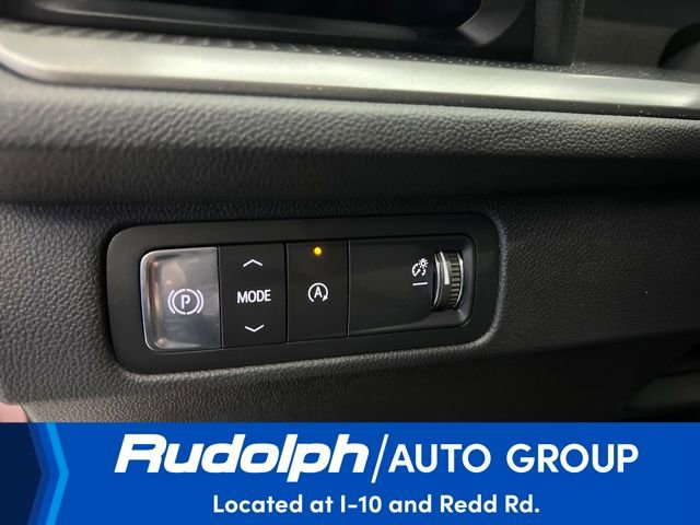 Used 2026 Chevrolet Traverse LT w/ Driver Confidence Package image 14