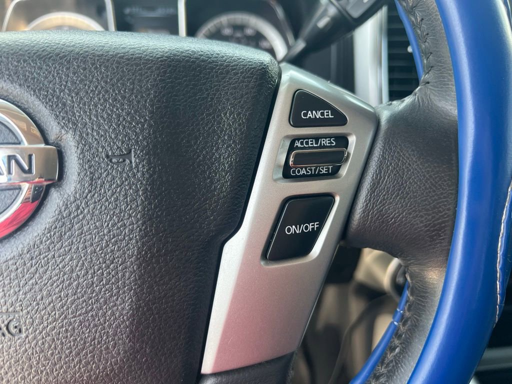 Used 2018 Nissan Titan SL w/ Chrome Package image 41